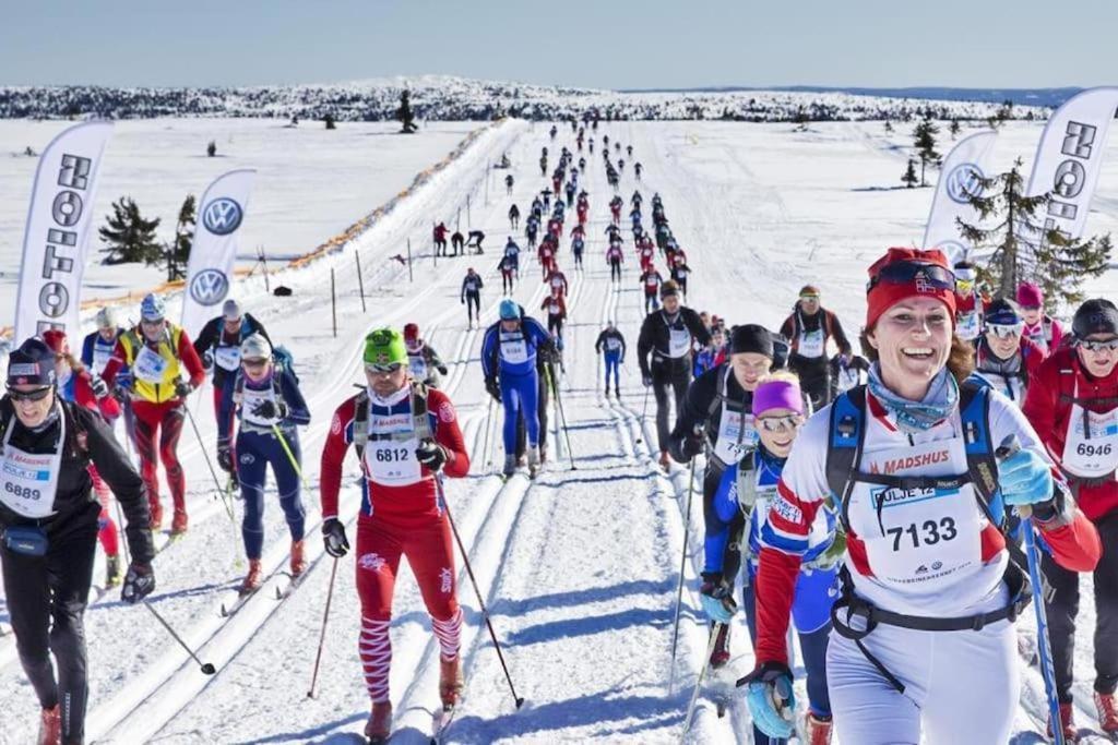 Leilighet Med Panoramautsikt Sjusjoen Innendors Parkering Dış mekan fotoğraf
